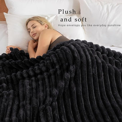 Exclusivo Mezcla Twin Size Flannel Fleece Blanket, Super Soft Striped Jacquard Bed Blanket, Lightweight Fuzzy Cozy for All Seasons, 60x80 Inches, Black