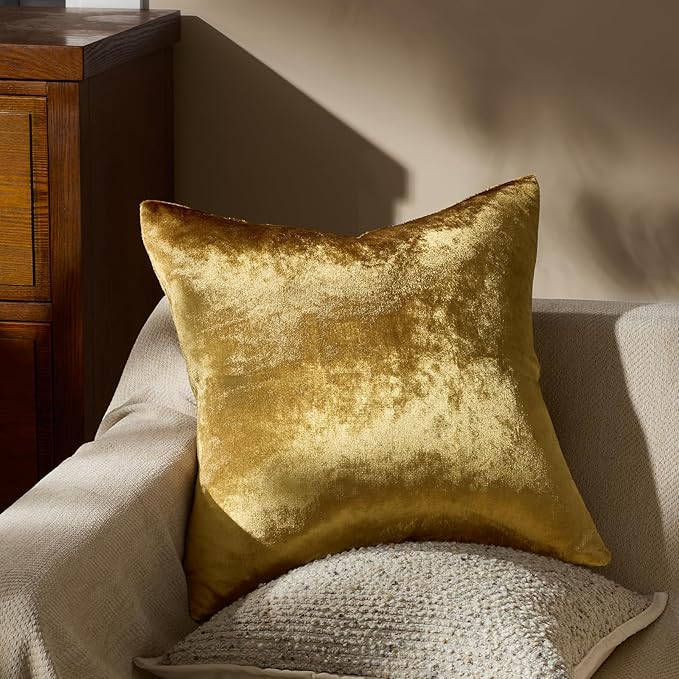 GIGIZAZA Decorative Couch Throw Pillow Covers,Set of 2 Gold Square Pillow Cushion Covers 22x22,Pillow Cases Velvet Pillow Covers