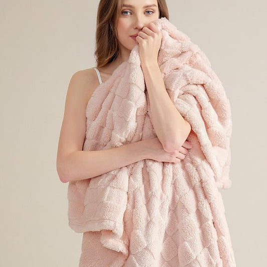 Bedsure GentleSoft Blankets Queen Size for Bed - Super Soft Cozy Blanket for Kids Girls, Large Fuzzy Fleece Throw for Bedroom Decor, Light Pink, 90x90 Inches