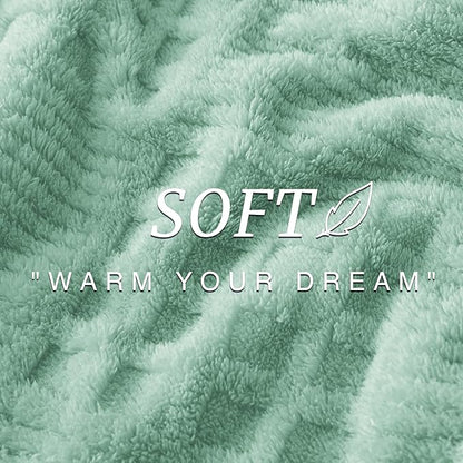 EXQ Home Fleece Throw Blanket for Couch or Bed - 3D Waffle Patchwork Pattern Jacquard Decorative Blankets - Cozy Soft Fuzzy Flannel Blanket Suitable for All Seasons(50"×60",Sage Green)