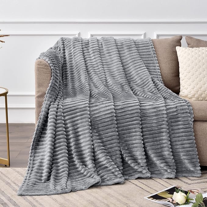 BEDELITE Fleece Blanket Twin Size – 3D Ribbed Jacquard Soft and Warm Decorative Fuzzy Blankets – Cozy, Fluffy, Plush Lightweight Throw Blankets for Couch, Bed, Sofa(Grey, 60x80 inches)