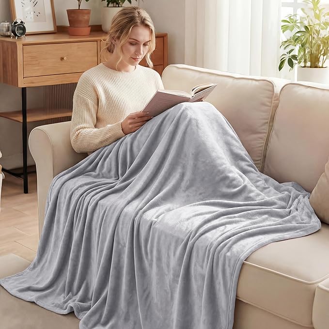 Exclusivo Mezcla Fleece Blanket Twin Size for Bed, Super Soft and Warm, All Season, Cozy, Plush, Lightweight, 90x66 Inches, Light Grey