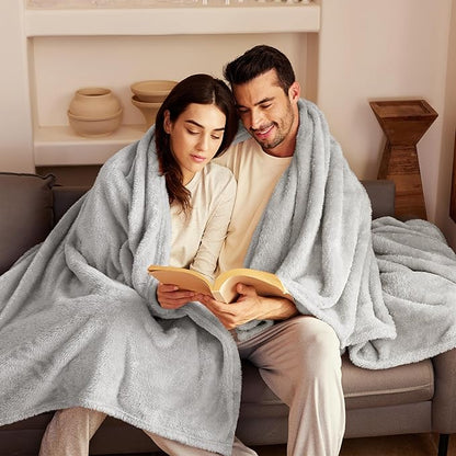 Exclusivo Mezcla Plush Fuzzy Fleece Bed Blanket King Size, Super Soft, Fluffy and Warm Blankets for Couch, Bed, All Season (Light Grey, 90x104 Inches)