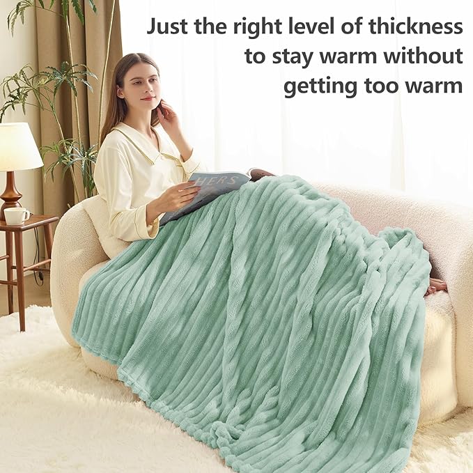 HIMEET Sage Green Ribbed Queen Size Blanket for Bed - 300GSM Lightweight Fleece Blanket for Women, Large Sofa Couch Cover Bed Blankets Gifts, Striped Spring Home Room Decor, Sage Green, 90x90 Inches
