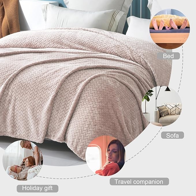 Exclusivo Mezcla Fleece Twin Size Blanket for Bed, 90x66 Inches Soft Cozy Jacquard Flannel Blankets, Lightweight Fuzzy Plush Warm for Women, Camel