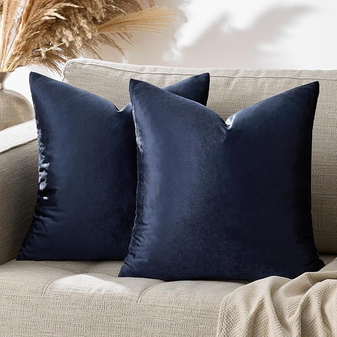 GIGIZAZA Navy Blue Velvet Pillow Covers 18x18,Square Solid Throw Pillow Covers Decorative Modern Pillows Small Vintage Cases for Couch Pack of 2