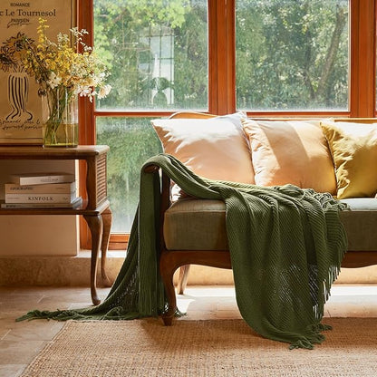 lifein Throw Blanket for Couch, Soft Green Boho Decor Bed Throw,Cozy Knitted Chenille Farmhouse Lightweight Throw (Olive Green,60 * 80")