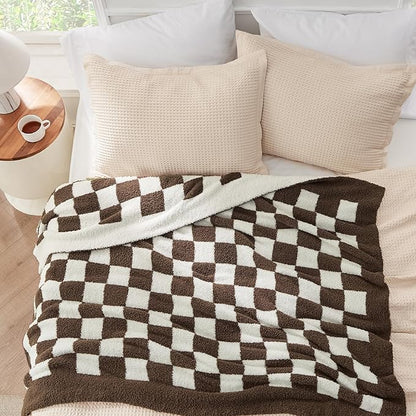 Bedsure Gentlesoft Checkered Twin Blanket for Couch - Soft Cozy & Warm Knit Brown Throw Blanket, Breathable, Lightweight & Fluffy Plaid Blankets for Bed & Sofa, Gifts for Women Men, 60x80 Inches