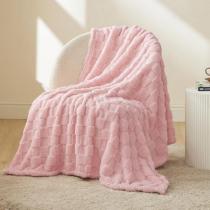 Bedsure GentleSoft Pink Throw Blanket for Couch - Checkered Fleece Blankets Gifts, Cute Soft Cozy Throw for Bedroom Home Decor Gifts, 50x60 Inches