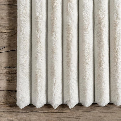 Nuloom SuperiorWash Collection Kai Off-White, 2' x 3', Fluffy and Cozy, High Traffic, Stain Resistant, Easy Clean, Durable Washable Area Rug for Bedroom, Living Room, Dining, Den, Foyer, Entryway