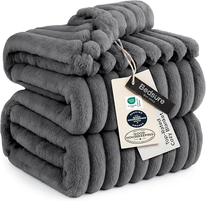 Bedsure GentleSoft Frost Gray Full Blanket for Bed - Cozy Soft Blankets for Women, Cute Large Throws for Girls, 84x90 Inches