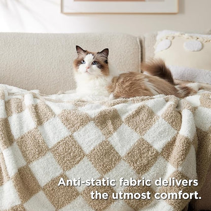 Bedsure GentleSoft Checkered Twin Blanket for Couch, Super Soft Cozy & Warm Knit Throw Blanket, Lightweight & Fluffy Plaid Blankets for Bedding, Sofa, Gifts for Women Men, Beige, 60x80 Inches