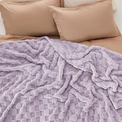 Bedsure GentleSoft Blankets Queen Size for Bed - Super Soft Cozy Blanket for Kids Girls, Large Fuzzy Fleece Throw for Bedroom Decor, Lavender Fog, 90x90 Inches