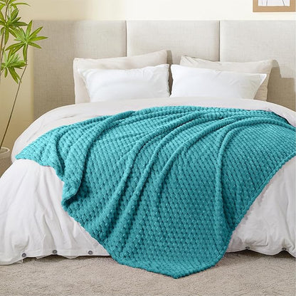 BEDELITE Fleece Blanket - 3D Jacquard Decorative Teal Throw Blankets for Couch & Bed, Soft and Cozy Warm Plush Fluffy Blanket All Seasons Suitable, 50x70Inches