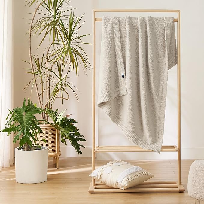 Bedsure Beige Knit Throw Blanket for Couch - Super Soft, Cozy, Fuzzy Knitted Blankets Dupes, Breathable Warm Fluffy Lightweight Throws for Chair, Sofa, Bed, Picnic, Gifts for Women, 50x60 Inches