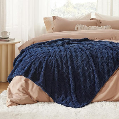 Bedsure GentleSoft Navy Blue Throw Blanket for Couch - Checkered Fleece Blankets Gifts for Kids Girls, Cute Soft Cozy Throw for Bedroom Home Decor Gifts, 50x60 Inches