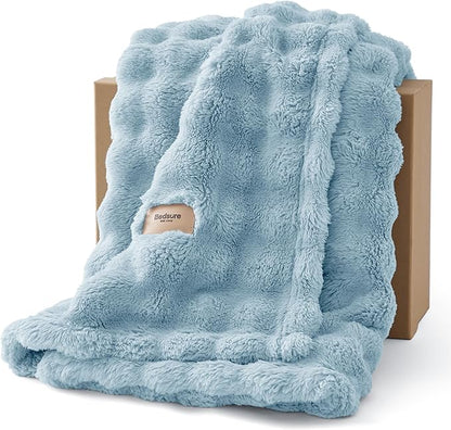 Bedsure 3D Fleece Bubble Blanket for Couch - GentleSoft Blue Throw Blanket for Sofa Bed Room Decor - Luxury Soft Cozy Gifts for Kids Girls, Lightweight, All Seasons, Light Blue, 50"×60"