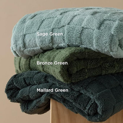 Bedsure GentleSoft Bronze Green Throw Blanket for Couch - Checkered Fleece Spring Blankets Gifts for Kids Girls, Cute Soft Cozy Throw for Bedroom Home Decor Gifts, 50x60 Inches