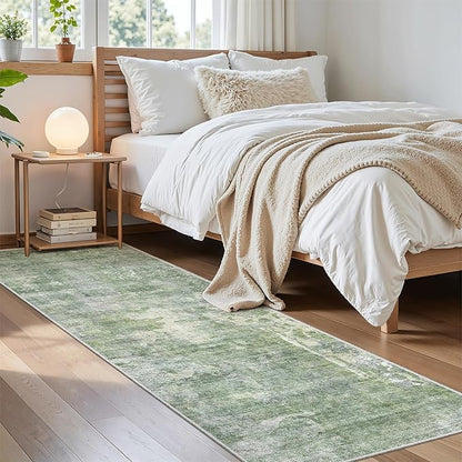 Soalmost Washable Runner Rug, 2'6" x 8' Non-Slip Kitchen Vintage Foldable 2.5x8ft Hallway Runners for Entryway, Laundry, Bedroom, Green/Ivory