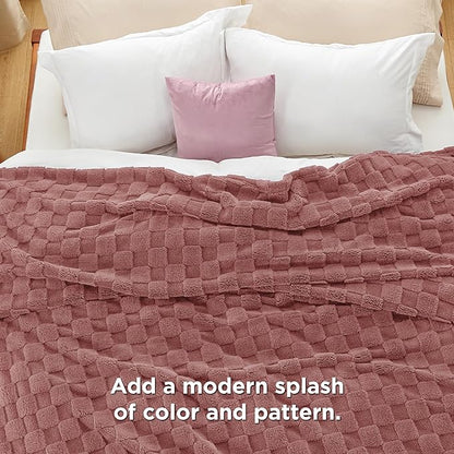 Bedsure GentleSoft Blankets Queen Size for Bed - Super Soft Cozy Blanket for Women Kids Girls, Large Fuzzy Fleece Throw for Bedroom Decor, Dusty Pink, 90x90 Inches