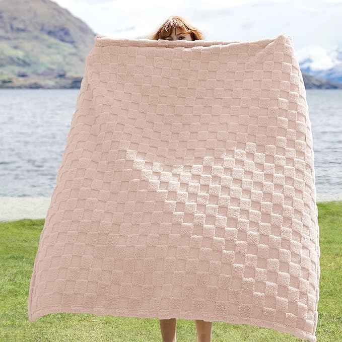 Bedsure GentleSoft Light Pink Twin XL Blanket for Bed - Super Soft Cozy Fleece Blankets for Kids, Cute Throws Dorm Room Essentials for Girls Teens Back to School, 66x90 Inches