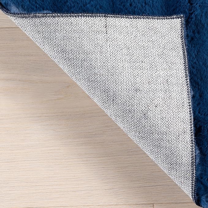 nuLOOM Jeni Navy, 2'6" x 8', Solid Faux Rabbit, Fluffy and Cozy, High Traffic, Stain Resistant, Easy Clean, Durable Washable Runner for Bedroom, Living Room, Dining, Den, Foyer, Entryway