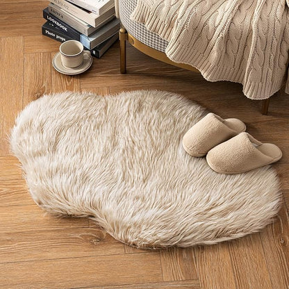 MIULEE Fluffy Rug Soft Shaggy Faux Fur Area Rug Luxury Plush Cloud Shape Carpet for Bedroom Living Room Sofa Chair 2 x 3 Feet, Beige