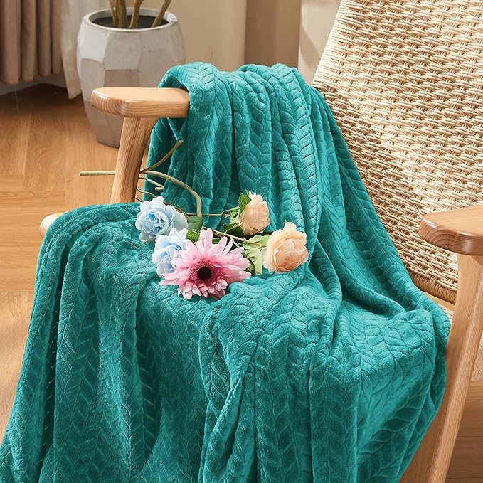 inhand Fleece Throw Blanket, Super Soft Fuzzy Blanket for Couch Sofa Bed Office, Cozy Plush Fleece Blanket Throw Size, Washable Lightweight Flannel Blankets Throw for All Season(50”x60”,Teal)