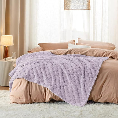 Bedsure GentleSoft Lavender Fog Throw Blanket for Couch - Super Soft Cozy Blankets Gifts for Kids Girls, Cute Small Fleece Throws for Bedroom Home Decor, 50x70 Inches