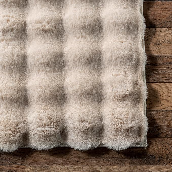 nuLOOM 7'6' x 9'6' Cozy Plush Area Rug, Machine Washable, Non-Slip, Soft Fluffy Shag Carpet for Living Room Bedroom Kids Room Nursery Home Decor, Jeni Beige