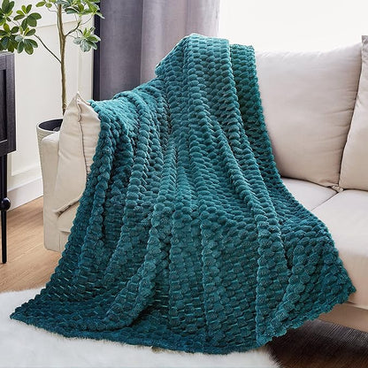 EXQ Home Fleece Blanket Queen Size for Couch or Bed - 3D Imitation Turtle Shell Jacquard Decorative Blankets - Cozy Soft Lightweight Fuzzy Flannel Blanket Suitable for All Seasons(90"×90",Teal)